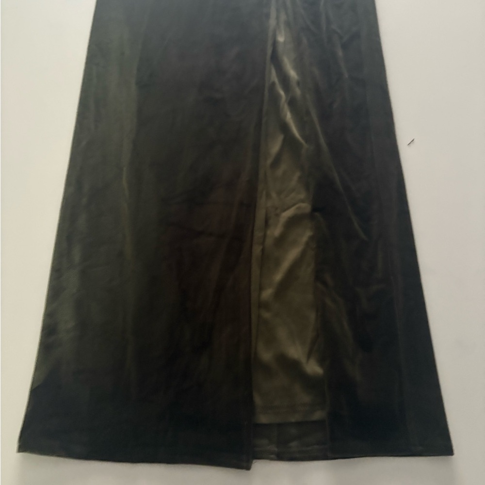 Chic Velvet Long Sleeve Dress in Dark Olive - Picture 4 of 9